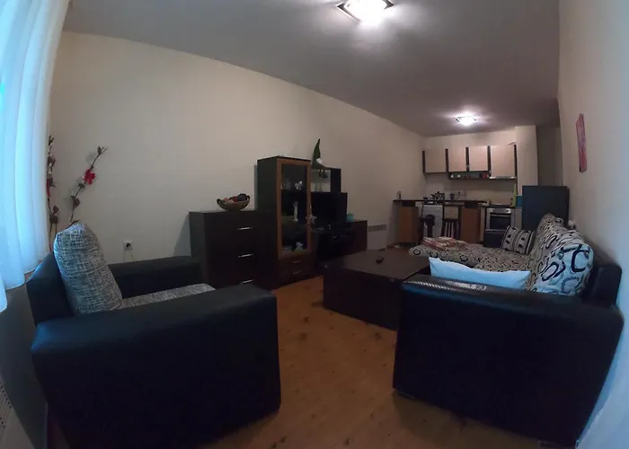 아파트 Atanasov - *